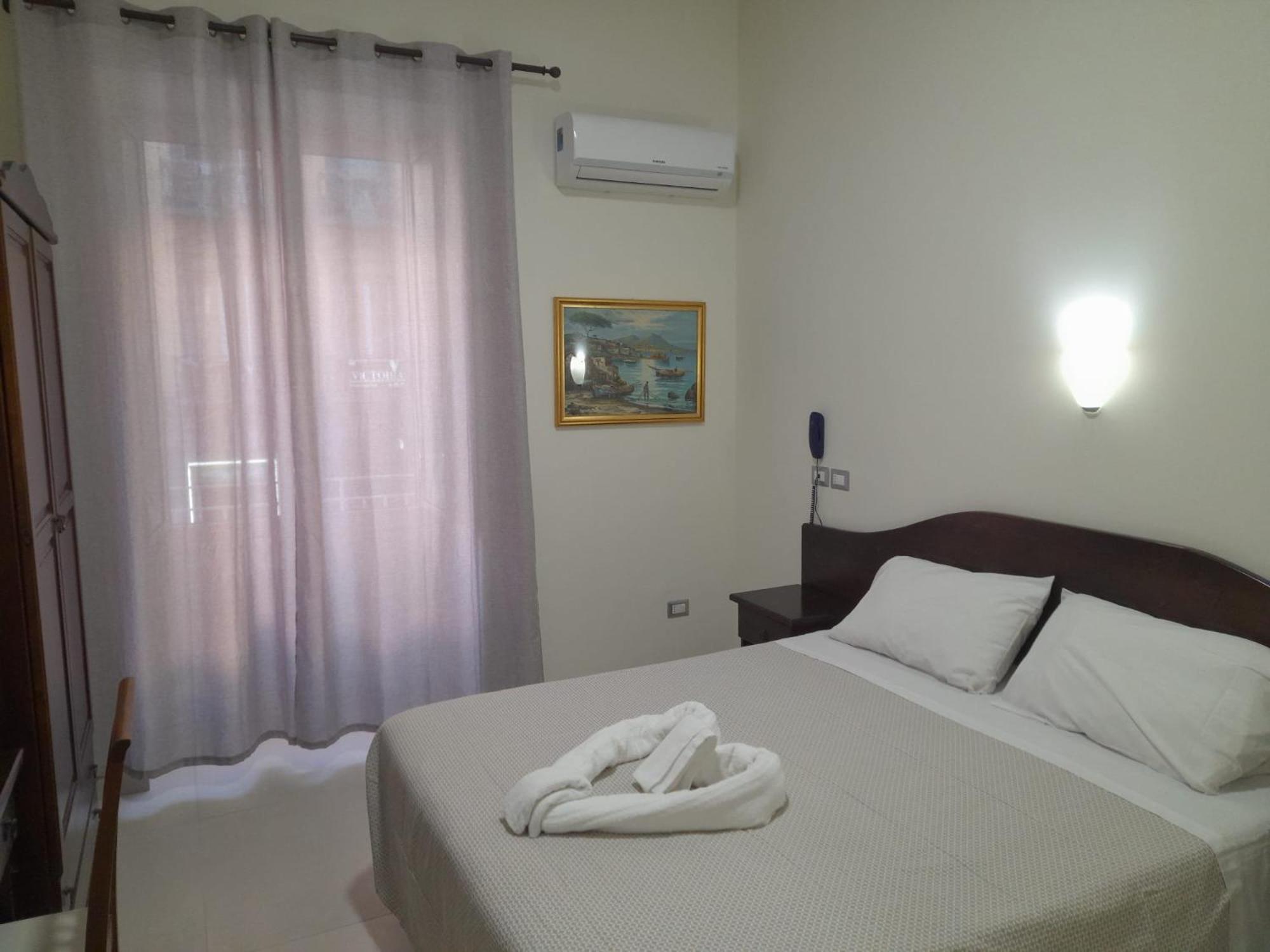 Hotel Vittorio Veneto Napoli Esterno foto