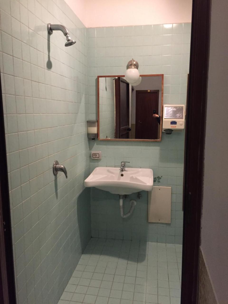 Hotel Vittorio Veneto Napoli Esterno foto