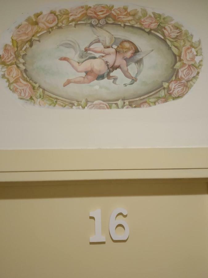 Hotel Vittorio Veneto Napoli Esterno foto